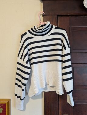 A New Day Black And White Striped Turtle Neck Sweater —WL